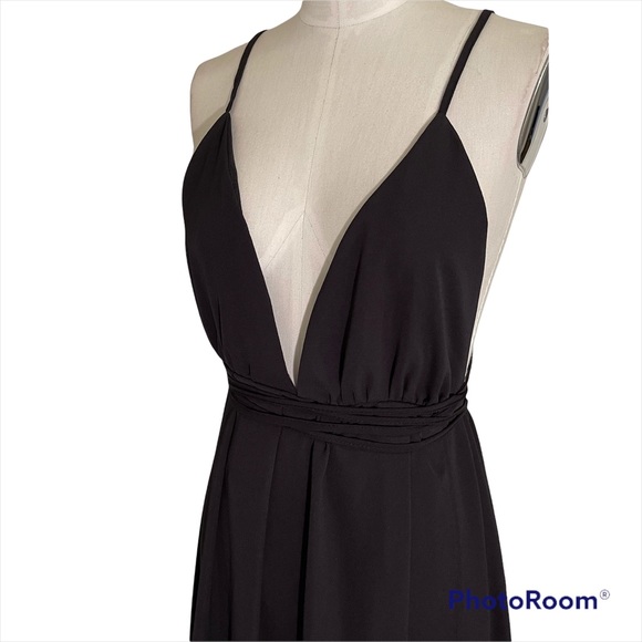 ❤️ NWOT! Black Plunge Front Grecian Maxi Dress - Picture 3 of 6
